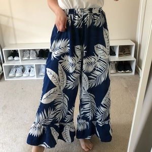 Wide Palm Tree Bottoms